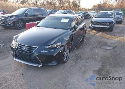 2020 Lexus Is 300 z USA, uszkodzony, nr VIN JTHD81F23L5040359